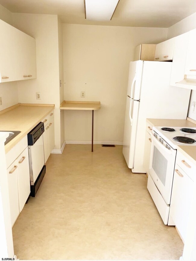 550 Central Ave unit I-6, Linwood, NJ 08221 - photo 6