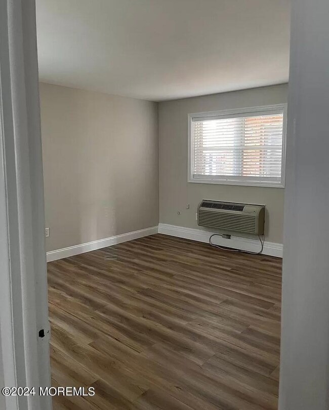 548 Ocean Blvd unit 9, Long Branch, NJ 07740 - photo 5