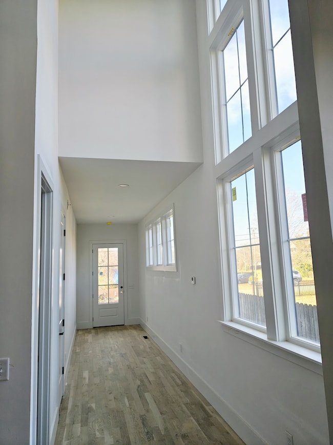 929 Crescent Hill Rd, Nashville, TN 37206 - photo 4