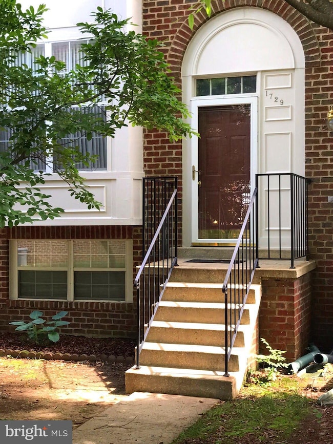 1729 Stourbridge Ct, Bowie, MD 20721 - photo 2