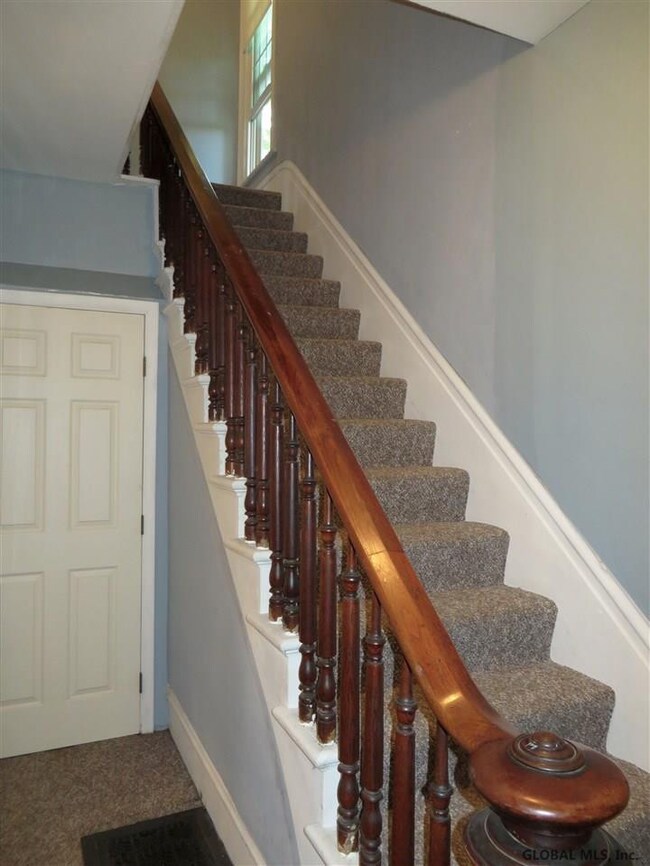 5 Marvin Aly, Saratoga Springs, NY 12866 - photo 4