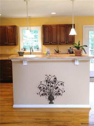 Breakfast Bar