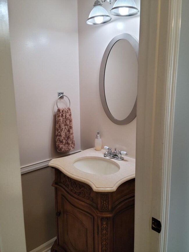 311 Chatham Rd, Augusta, GA 30907 - photo 5