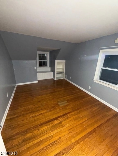 610 Lindegar St, Linden, NJ 07036 - photo 7