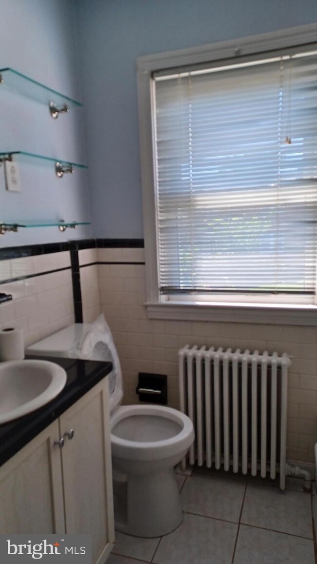 2912 Elgin Ave, Baltimore, MD 21216 - photo 4