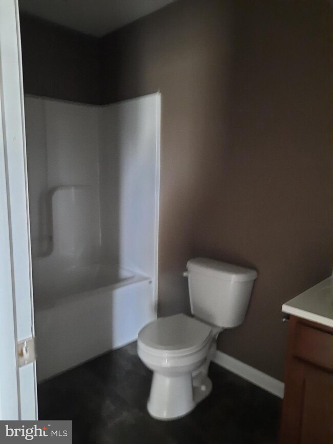 51 Lobo Ln, Inwood, WV 25428 - photo 6