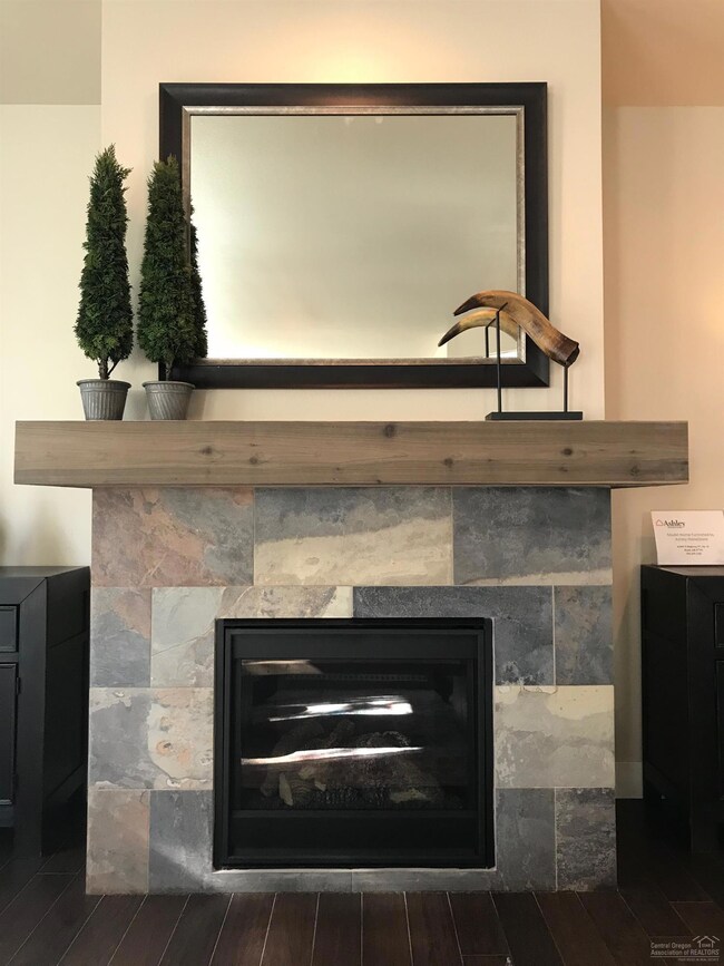 61590 Alstrup Rd, Bend, OR 97702 - photo 7