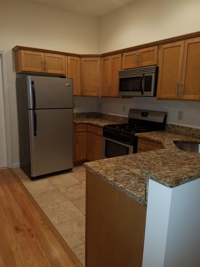 123 43rd St unit 5, Union City, NJ 07087 - photo 4