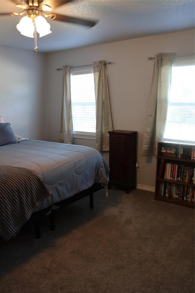 1201 S Church St, Decatur, TX 76234 - photo 6