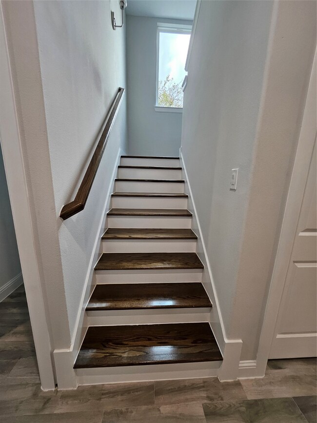 2311 Benbrook Dr, Fort Worth, TX 76110 - photo 7