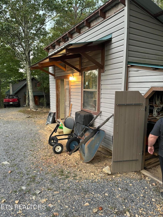 417 CARPENTER SHOP