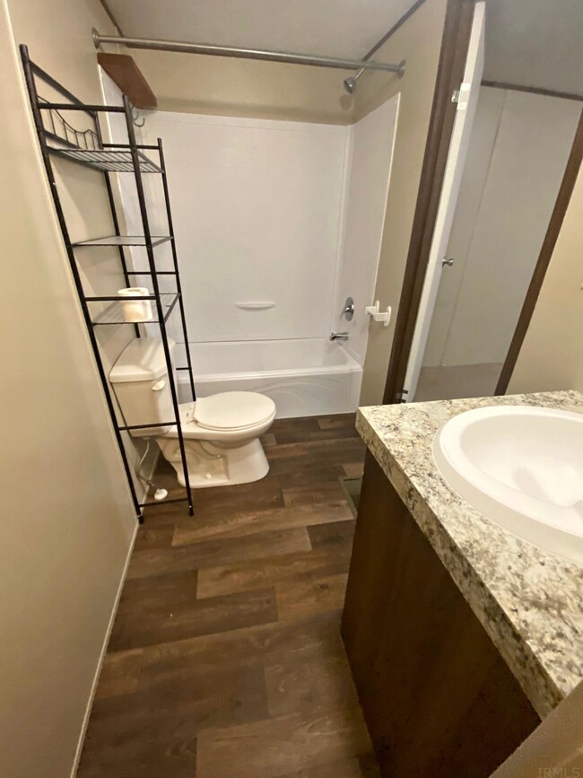 6985 S Bennett Ln, Bloomfield, IN 47424 - photo 6