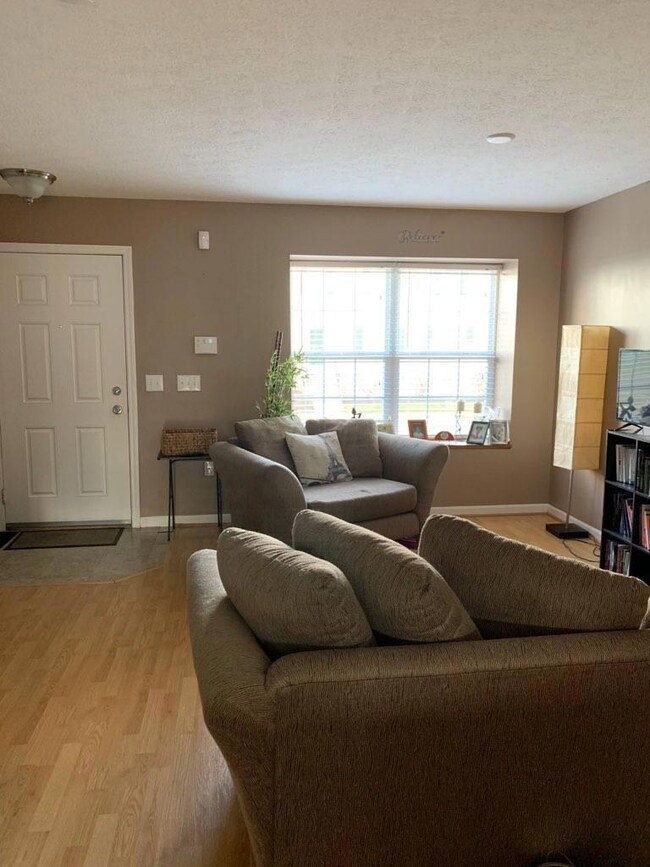 6461 Nottinghill Trail Dr unit 66461, Canal Winchester, OH 43110 - photo 4