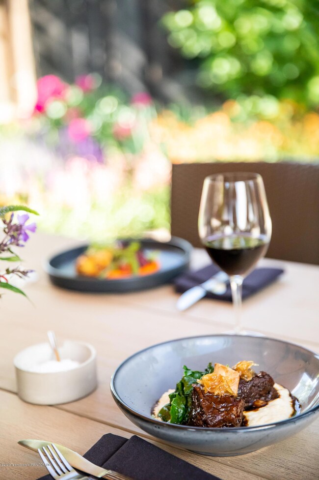 Farm to Table Dining