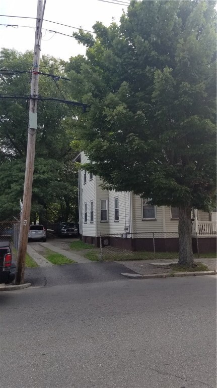360 Prairie Ave, Providence, RI 02905 - photo 2