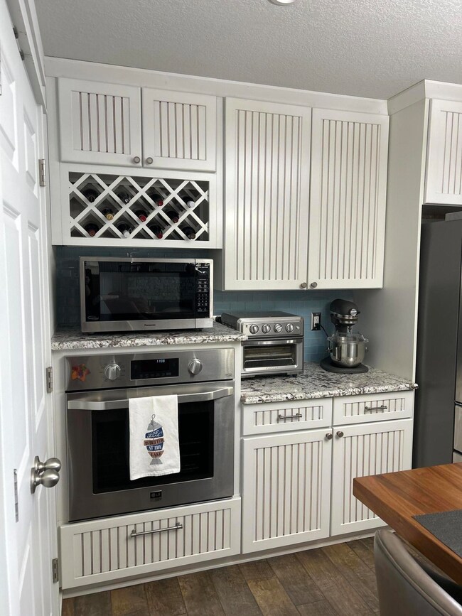 Kitchen 4