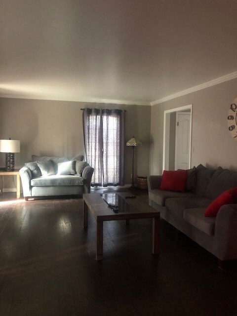 1207 Mark Dr, Auburn, IN 46706 - photo 4