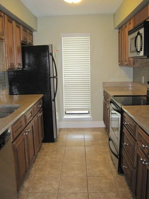 2504 Demere Rd, Saint Simons Island, GA 31522 - photo 2