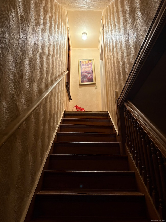 345 Norton St unit 2, New Haven, CT 06511 - photo 3