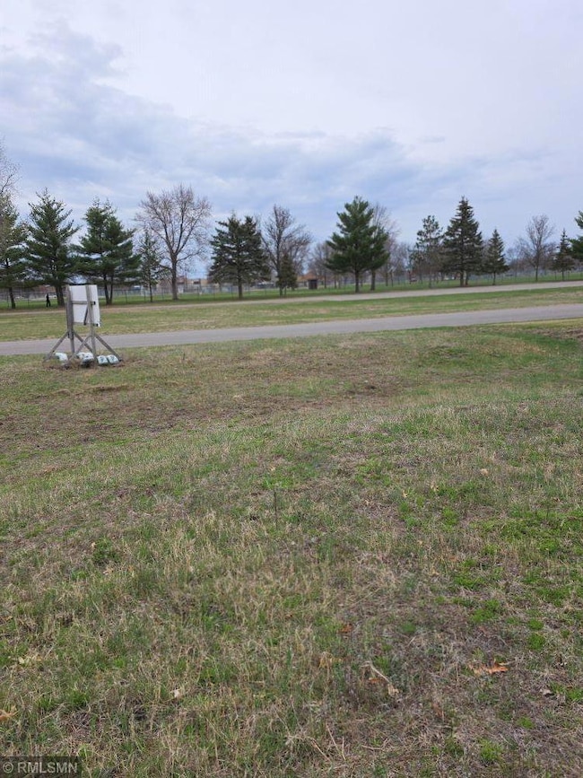 2024 Forest Ct, Saint Cloud, MN 56301 - photo 3