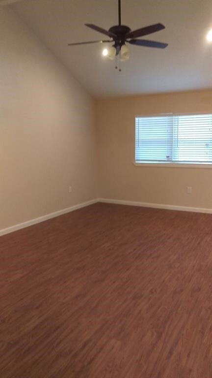 7035 Woodland Dr W, Houston, TX 77040 - photo 4