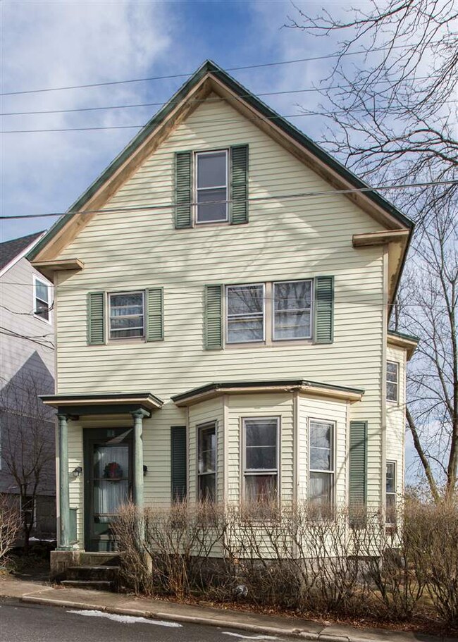 11 Norton St, Nashua, NH 03064 - photo 6