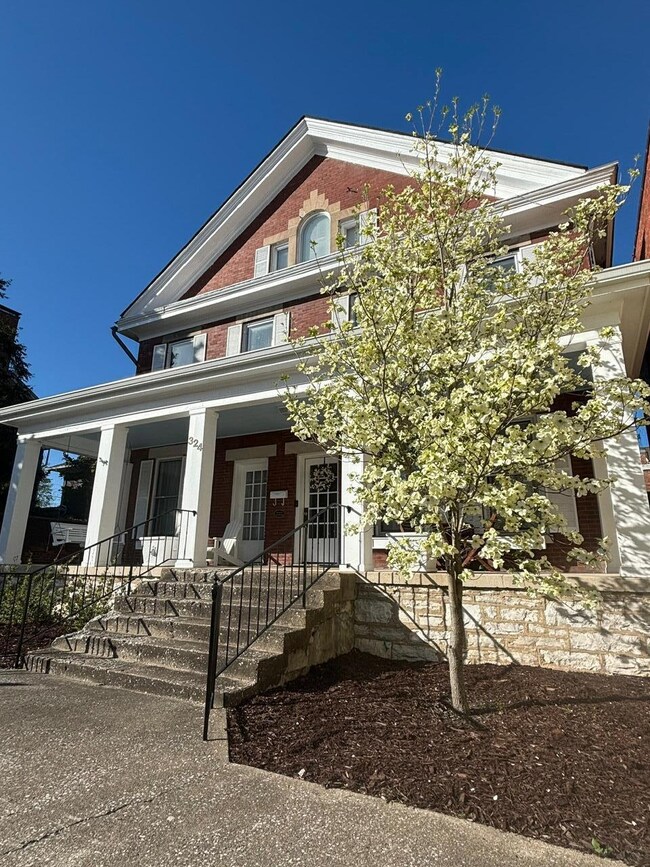 324 W Main St, Frankfort, KY 40601 - photo 5