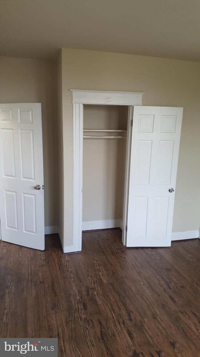 761 Linnard St, Baltimore, MD 21229 - photo 3