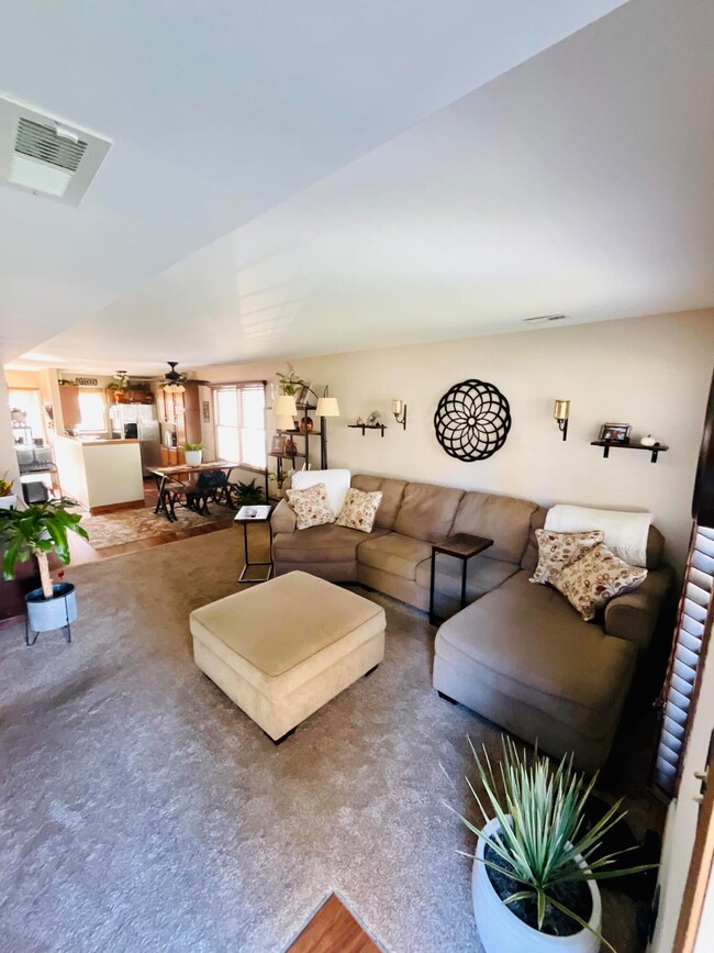 232 Keilman St, Dyer, IN 46311 - photo 5