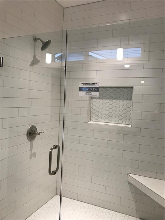 9710 Marnewood Dr, Johnston, IA 50131 - photo 3