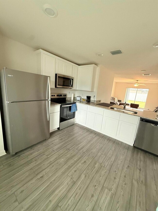 920 SW Castaneda Ln, Port St. Lucie, FL 34953 - photo 4