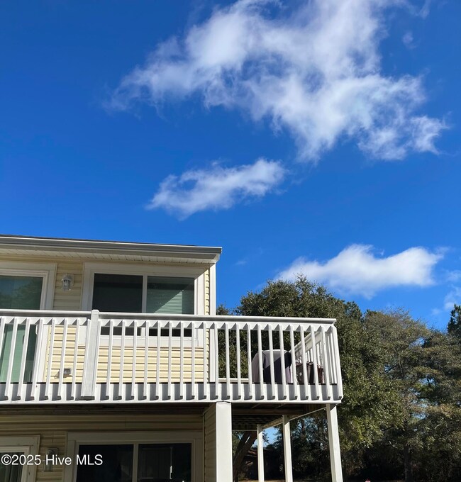 2036 Sloop Point Loop Rd unit 9, Hampstead, NC 28443 - photo 2