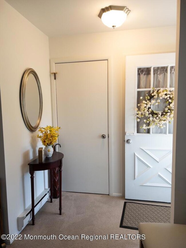 9H Hamilton Ln, Whiting, NJ 08759 - photo 3