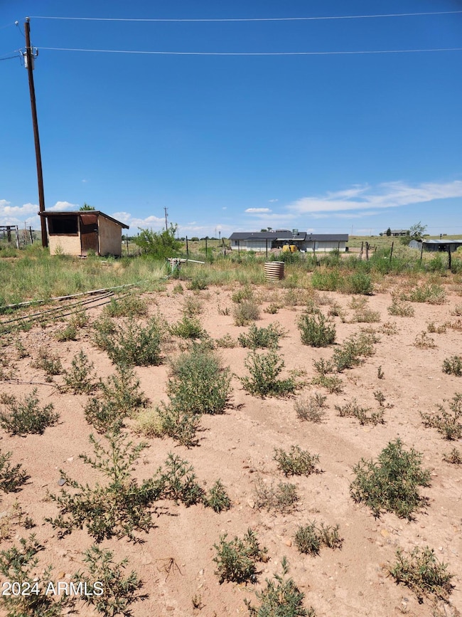 610 S 11th Place W, Saint Johns, AZ 85936 - photo 6