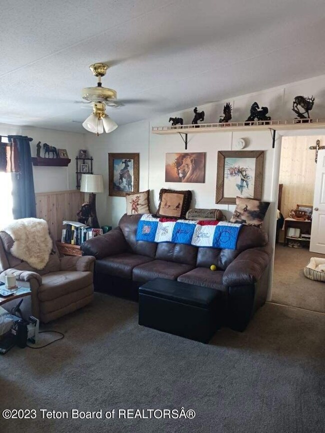 507 Maple St, La Barge, WY 83123 - photo 7