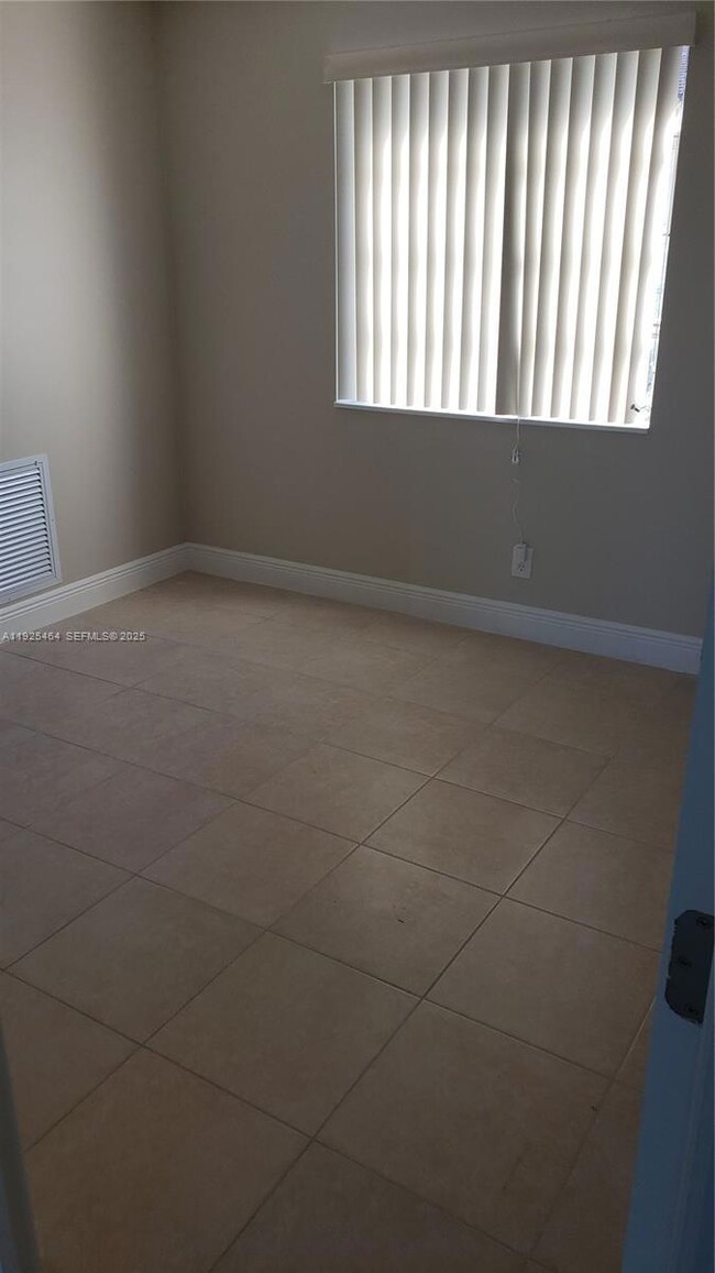 18815 sw 113 ct SW 113th Ct unit 18815, Miami, FL 33157 - photo 7