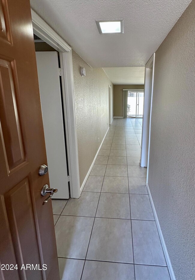 2522 E Wagoner Rd, Phoenix, AZ 85032 - photo 2