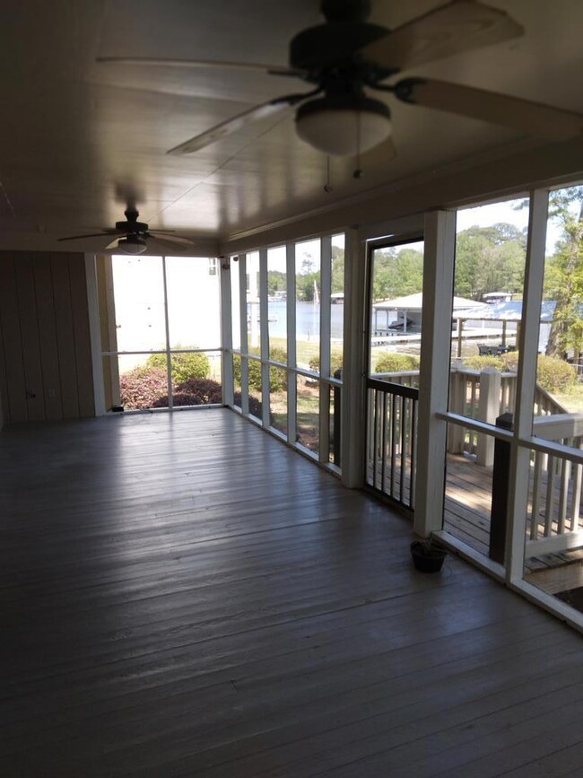Screened porch facing the lake