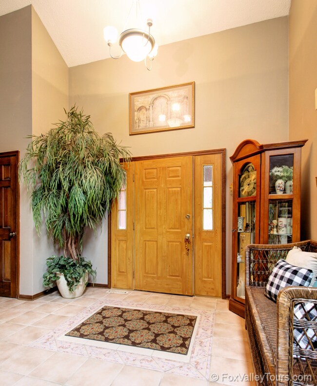 651 Hart Rd, Batavia, IL 60510 - photo 6