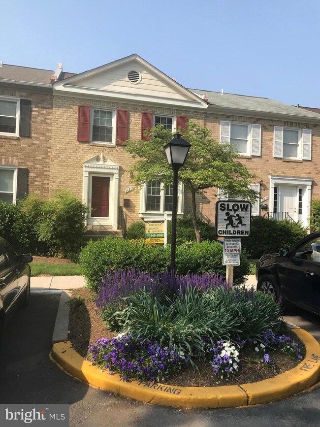 10271 Arizona Cir, Bethesda, MD 20817 - photo 3