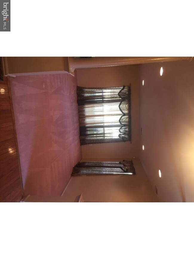 205 Camelot Ct, Princeton, NJ 08540 - photo 3