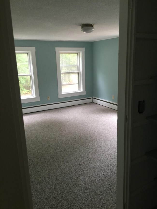 880 Tamworth Rd, Tamworth, NH 03886 - photo 6