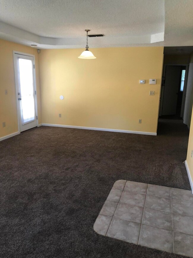 6115 Delmar Place, Jacksonville, FL 32205 - photo 4