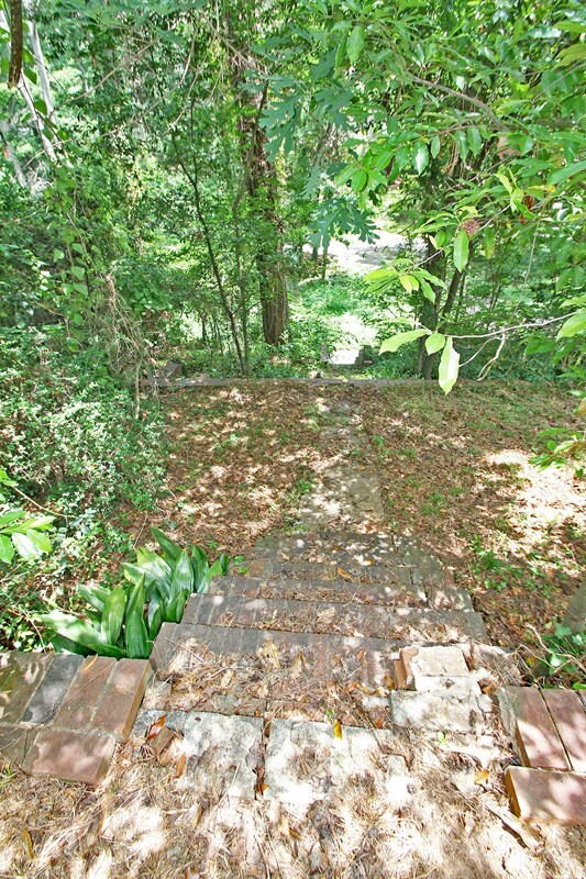 Steps to Laurel Lane