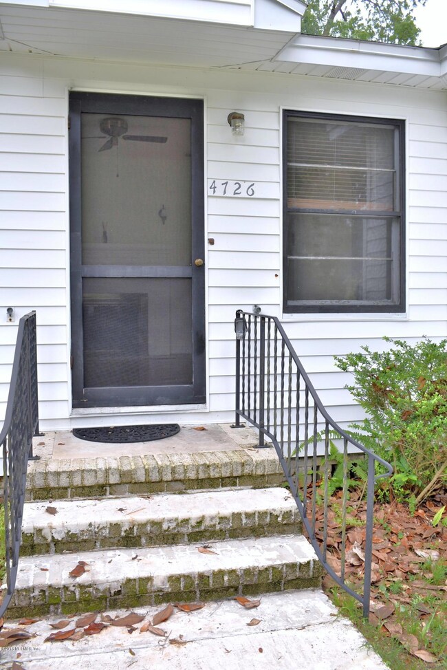 4726 Yerkes St, Jacksonville, FL 32205 - photo 3