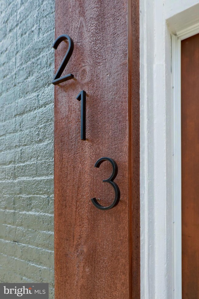 213 Walnut St, Columbia, PA 17512 - photo 5