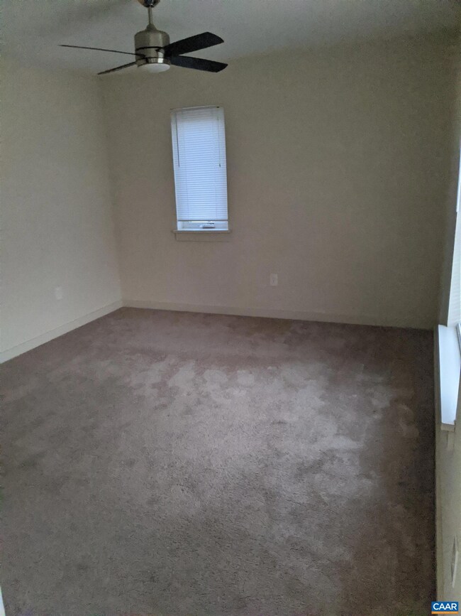 1600 Jefferson Park Ave unit 312, Charlottesville, VA 22903 - photo 5