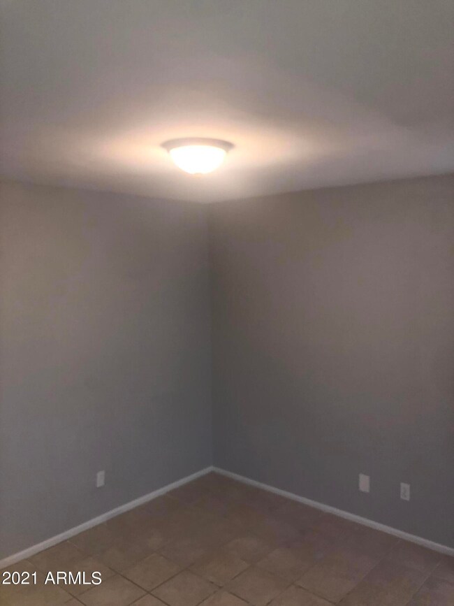 40 E Ingram St unit II, Mesa, AZ 85201 - photo 5