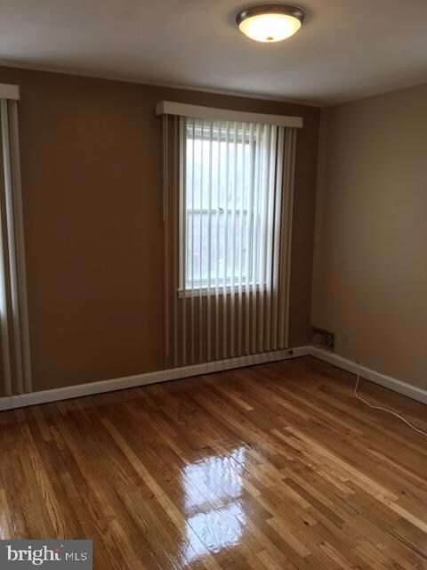 4530 Mountview Rd, Baltimore, MD 21229 - photo 6