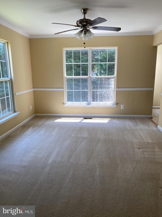 8 Sarrington Ct, Stafford, VA 22554 - photo 5